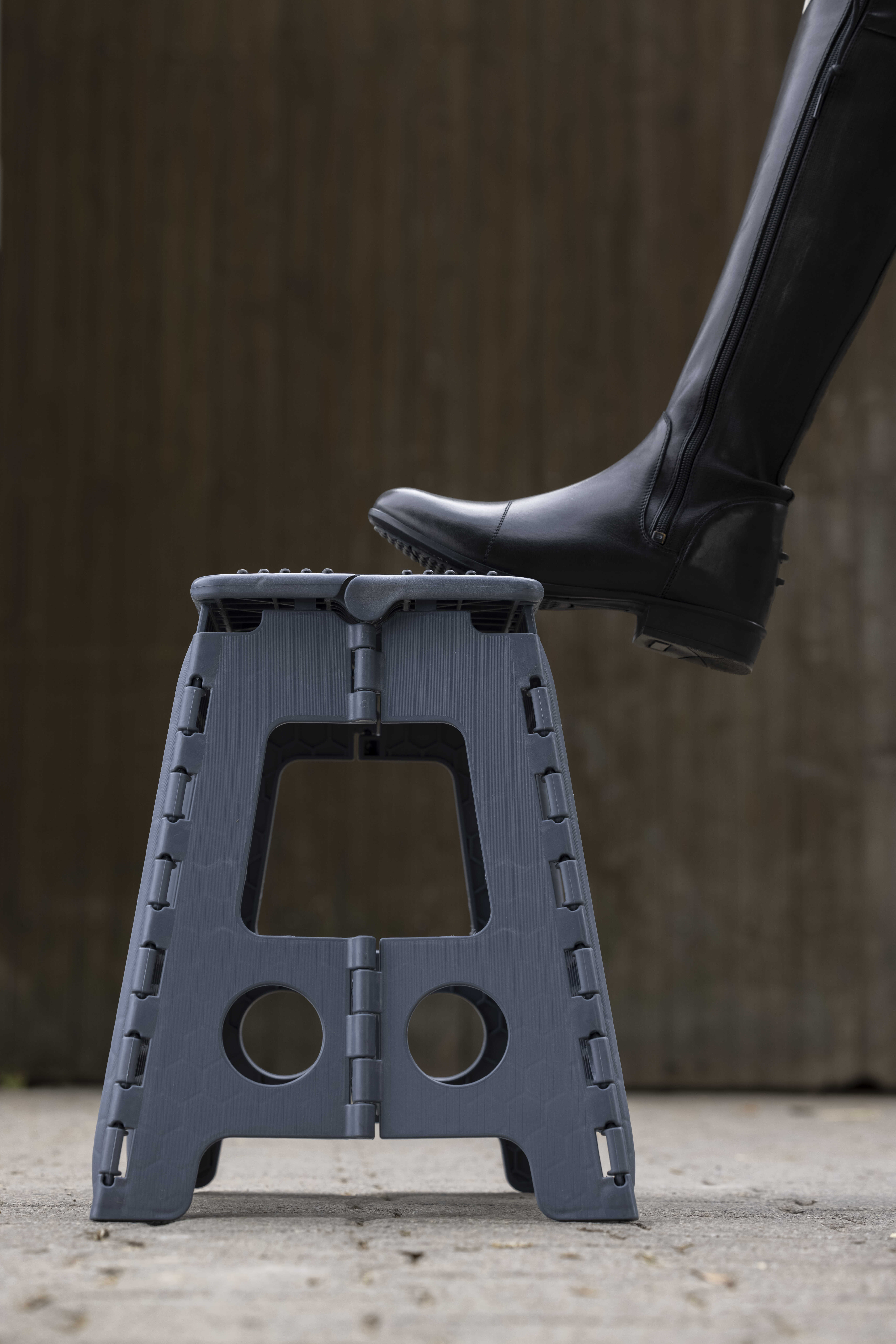 Tabouret marchepieds pliant gris - Hippotonic