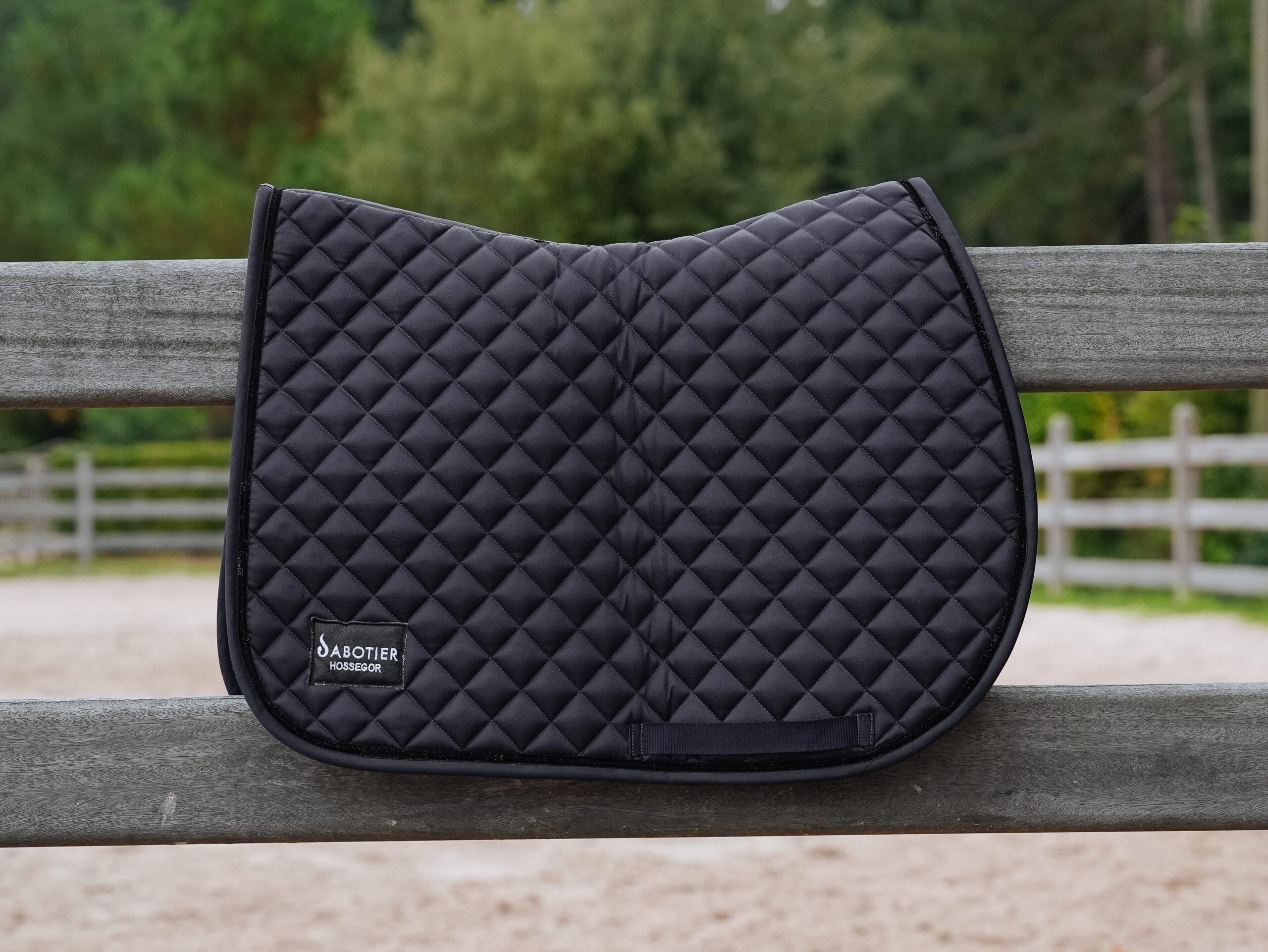 Tapis Igor marine - Le sabotier – Image 2